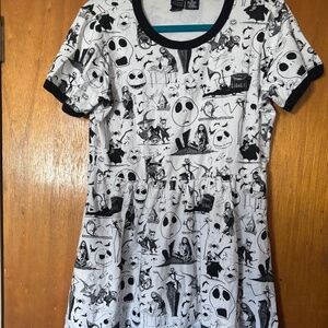 Her Universe the nightmare before Christmas Black and White Disney Graphic dress